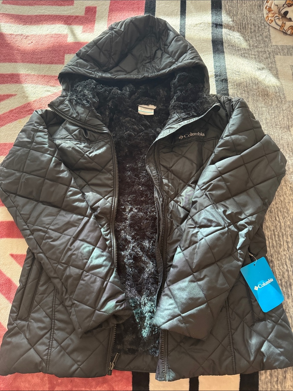 ✨ NWT - Columbia Womens copper crest hooded jacket